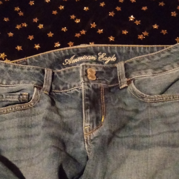 Blue Jeans - Picture 2 of 4